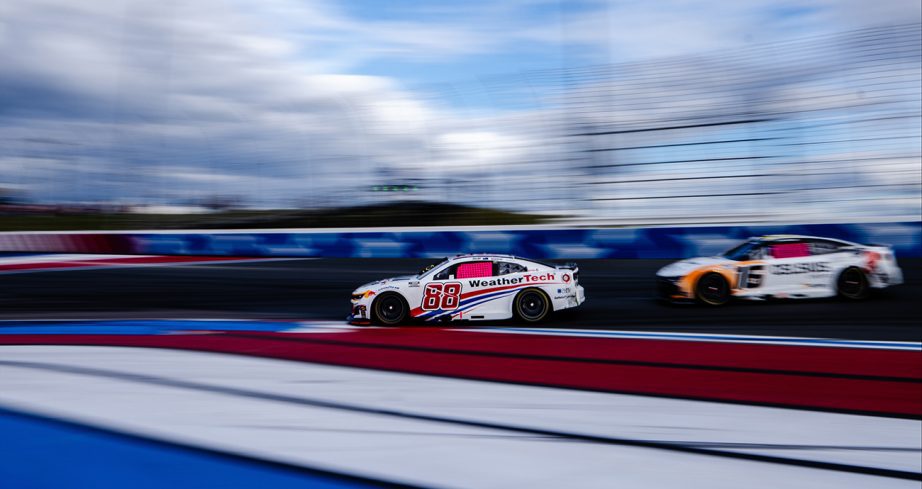 Shane van Gisbergen passes AJ Allmendinger.