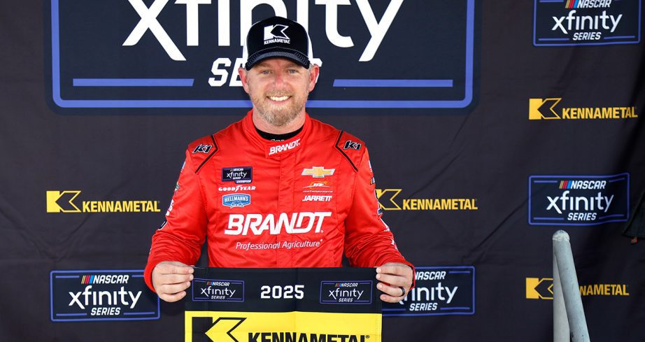 Justin Allgaier wins the nascar xfinity series pole at Las Vegas Motor Speedway.