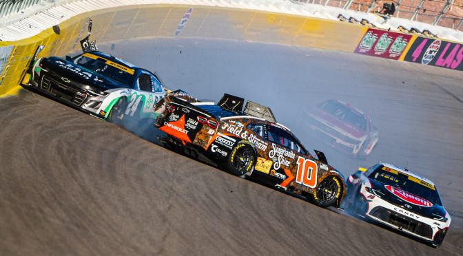 Hauler Talk: NASCAR to chat with crew chiefs after Byron-Dillon wreck