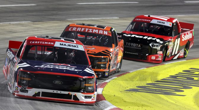 Featured image for Craftsman Truck Series features frantic race for Championship 4 berths
