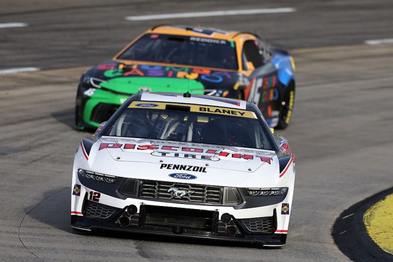 Ryan Blaney and Tyler Reddick drive at Martinsville.