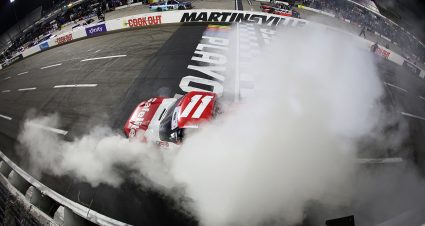 Heim wins 11th race of Truck season at Martinsville as Championship 4 is set