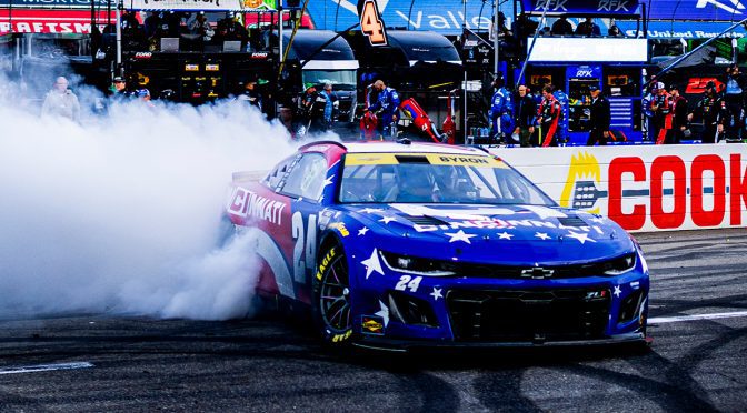 Featured Image for Byron hits dominant Martinsville walkoff as Champ 4 is set