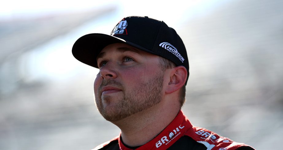 layne riggs will return to front row motorsports in 2026