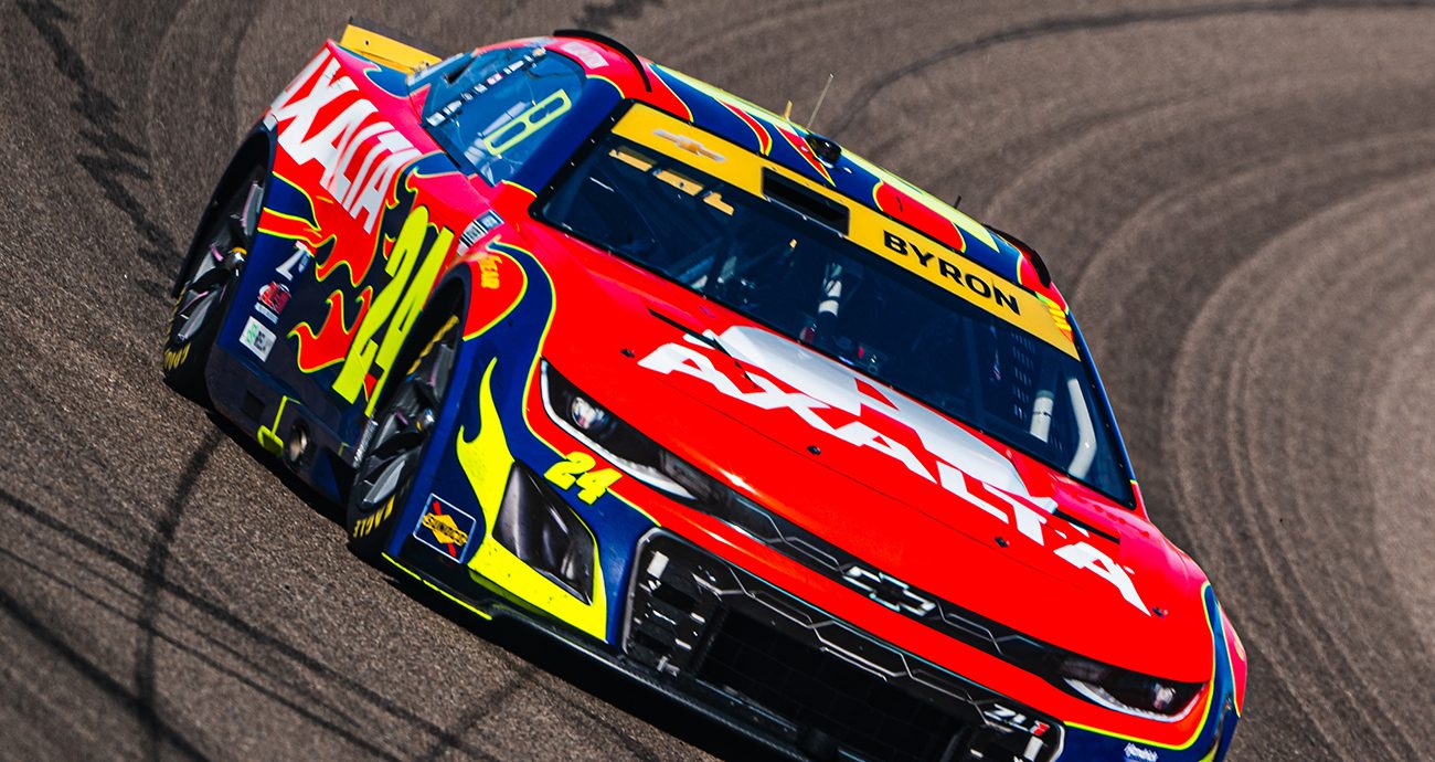 William Byron claims Stage 1 win out in the desert | NASCAR