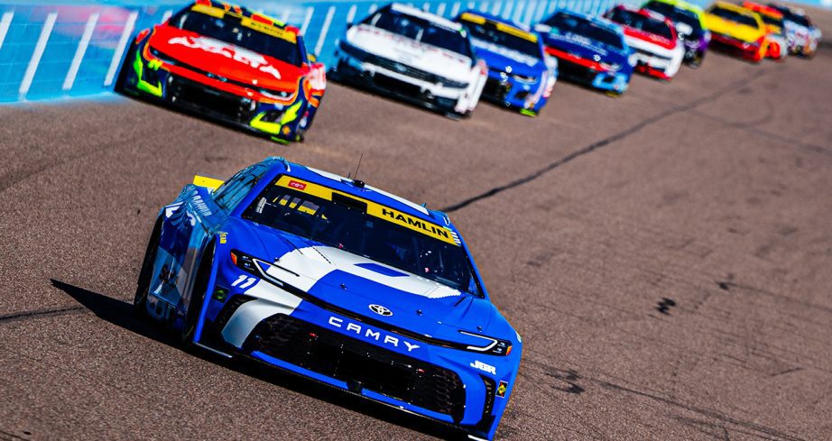 Denny Hamlin drives at Phoenix Raceway.