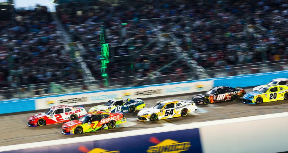 A general view of racing at Phoenix.