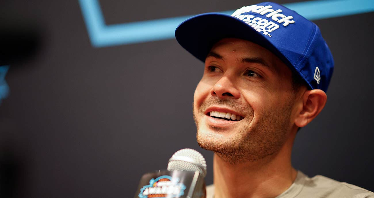 Larson Reveals His Wish That Will Complete His NASCAR Trophy Collection