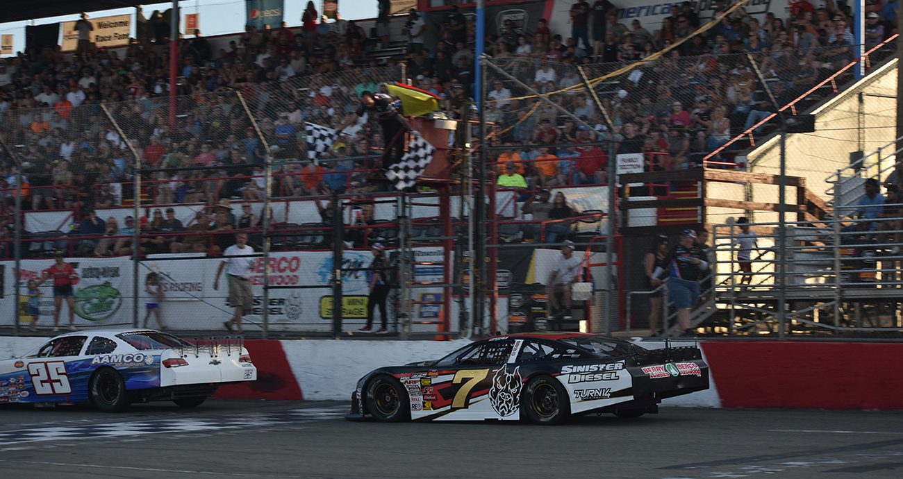 Kenna Mitchell earns the 2025 Wendell Scott Trailblazer Award