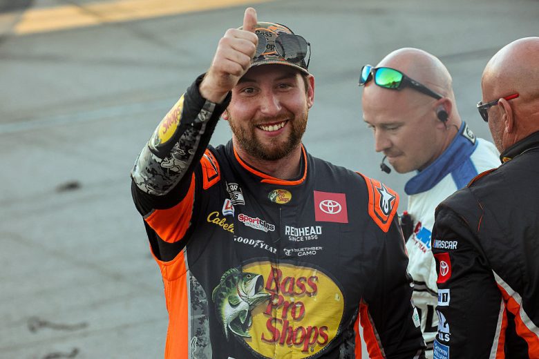 Chase Briscoe gives thumbs up.