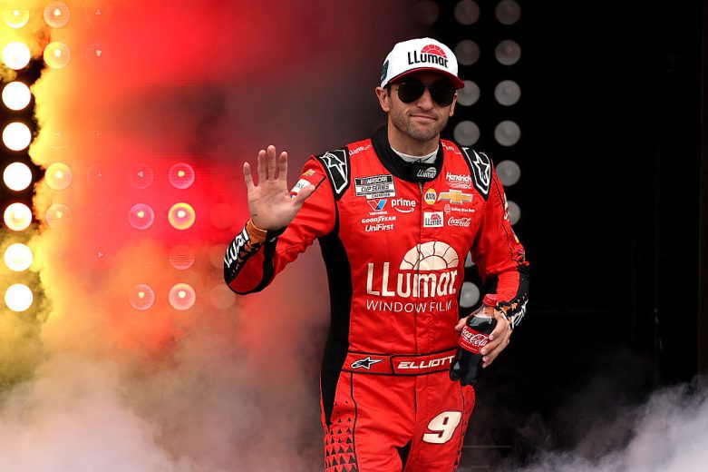Chase Elliott waves to the crowd.