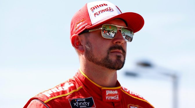 Michael Annett, former Xfinity Series race winner, dies at age 39