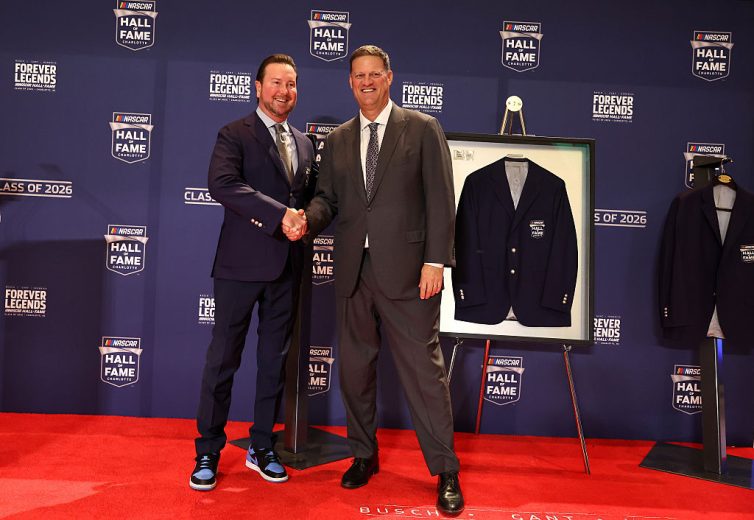 Kurt Busch and Steve O'Donnell pose for a photo.