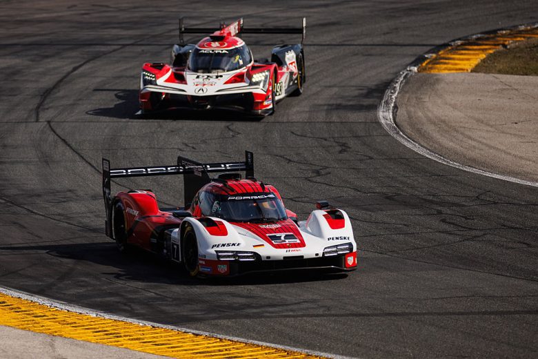 A general view of racing at Daytona.