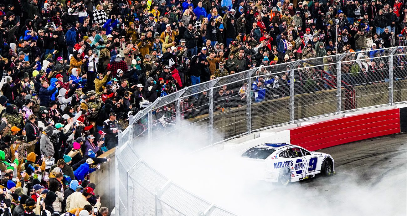Chase Elliott performs a burnout after winning the 2025 Cook Out Clash at Bowman Gray Stadium.