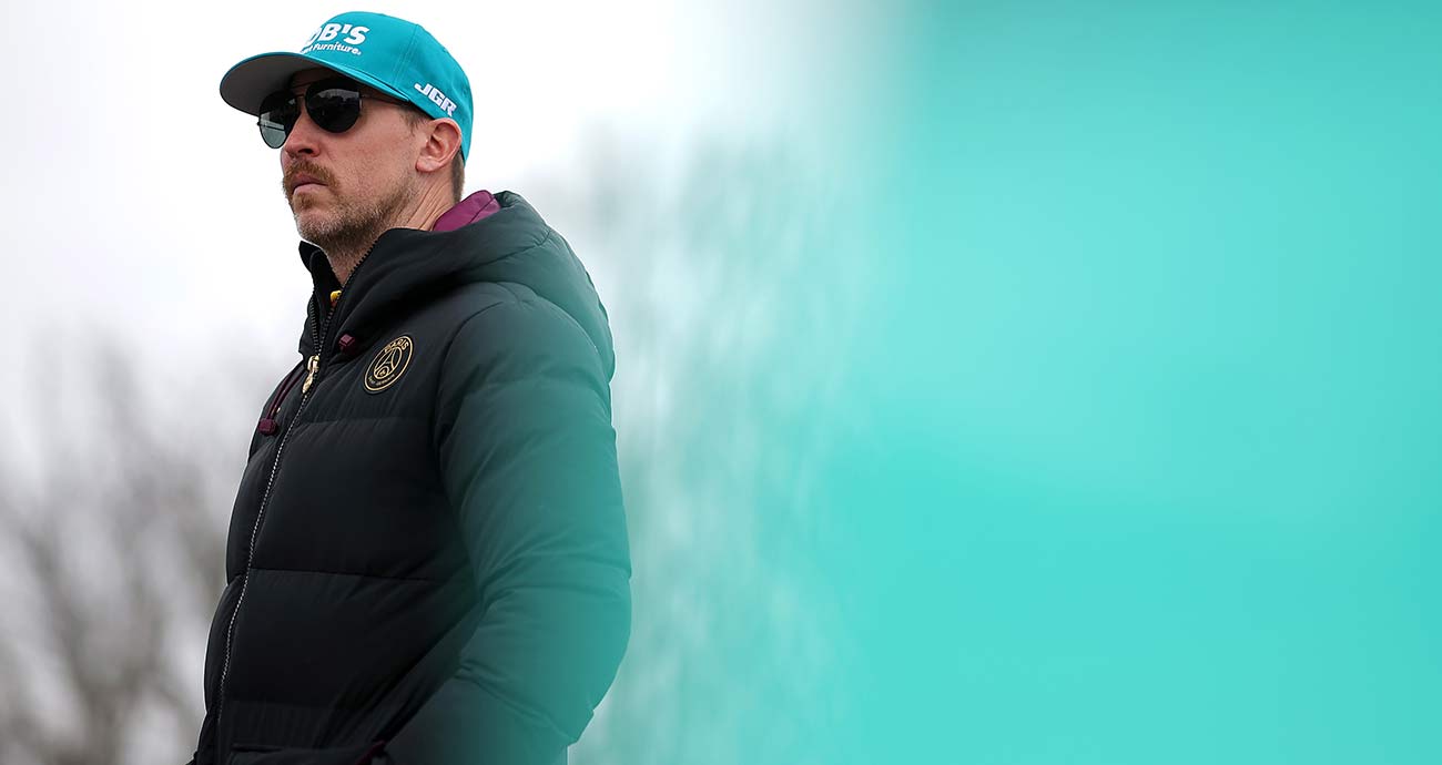 Denny Hamlin plans to race through shoulder injury as Cup Series season approaches