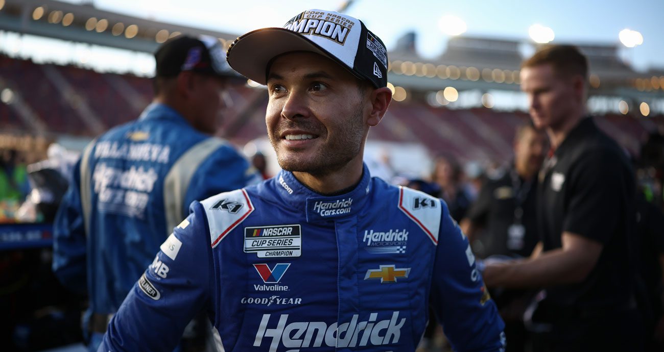 Kyle Larson signs extension with Hendrick Motorsports | NASCAR