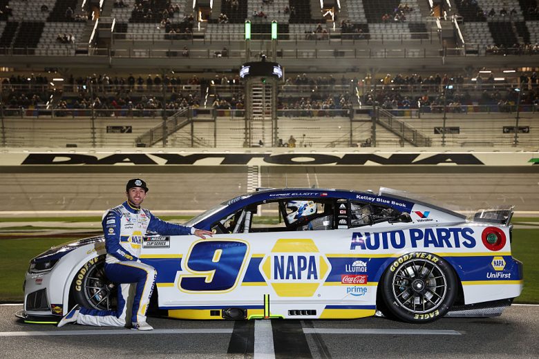 Chase Elliott smiles at Daytona.