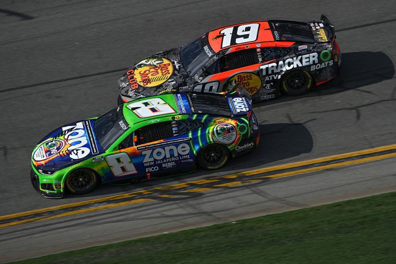 Kyle Busch and Chase Briscoe race.