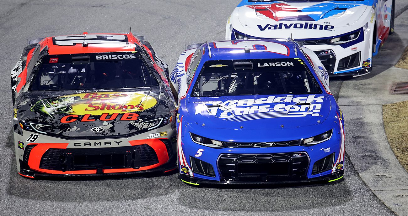 chase briscoe and kyle larson