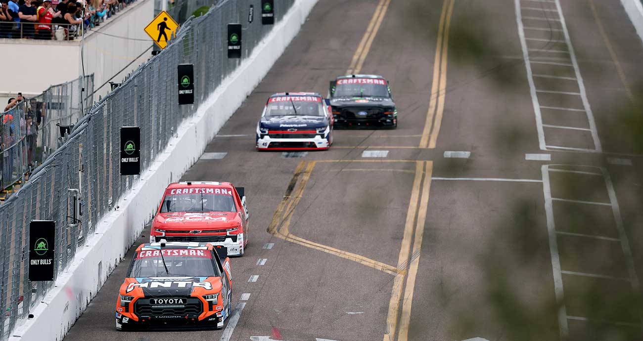 Wesley Slimp's No. 62 Toyota leads a group of trucks during Friday's brief practice session at St. Petersburg