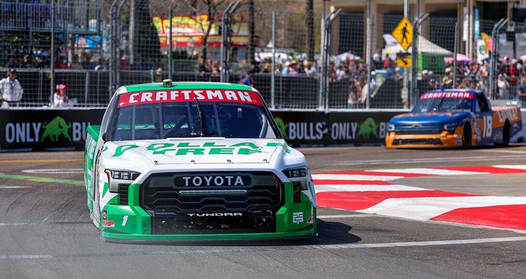 Dario Franchitti navigates the streets of St. Petersburg in the No. 1 Toyota