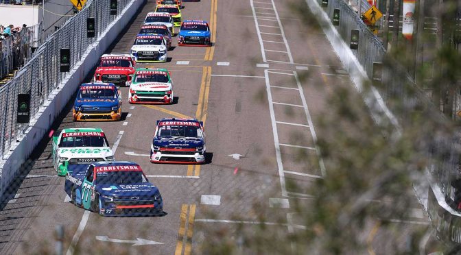 James Hinchcliffe, Dario Franchitti pass Truck Series test in St. Petersburg debuts