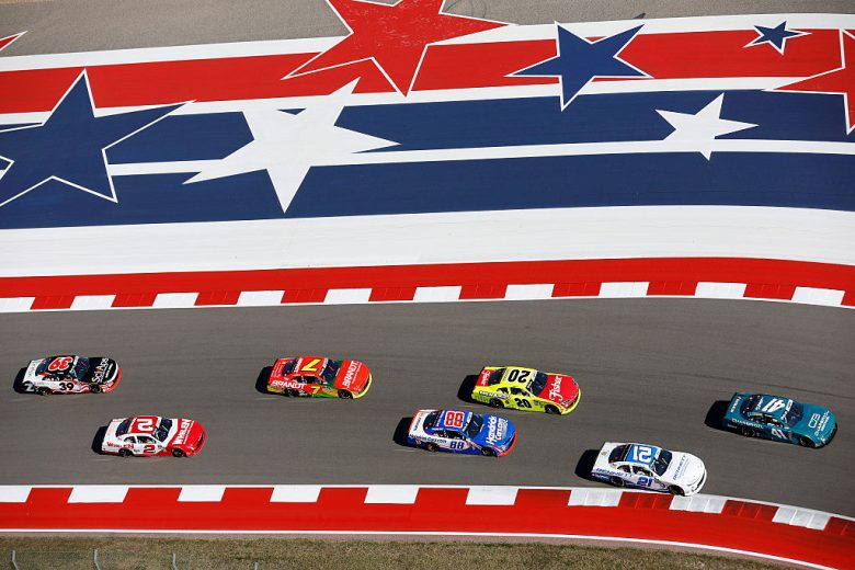 A general view of racing at COTA.