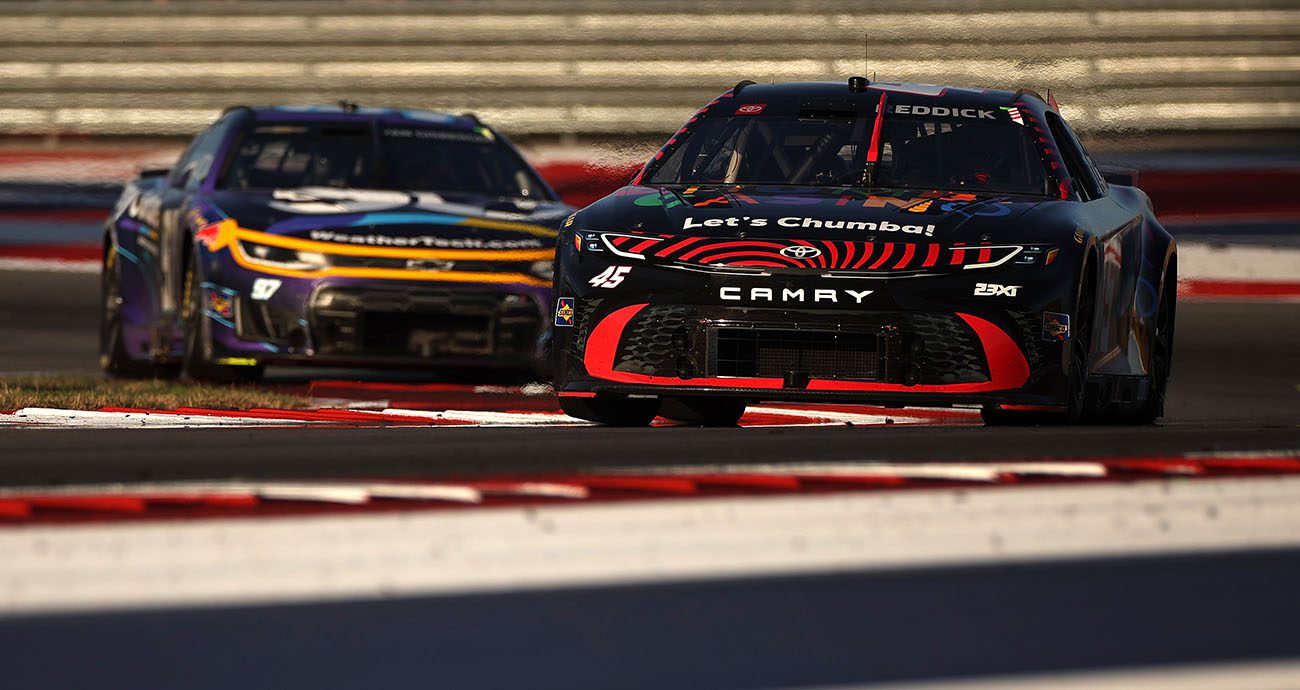 reddick leads van gisbergen at cota