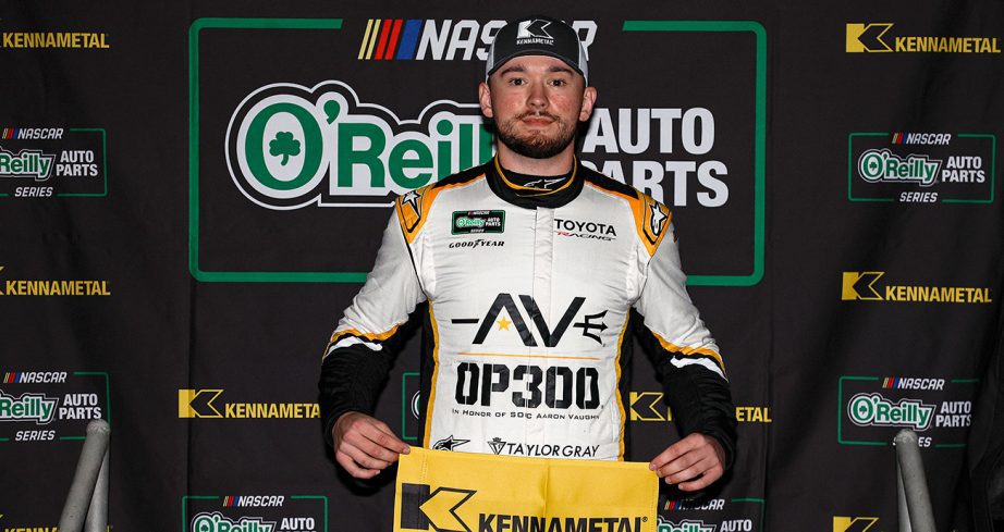 taylor gray wins the o'reilly series pole at phoenix