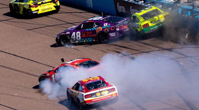Featured image for Logano-Chastain contact on restart sparks Phoenix multicar pileup