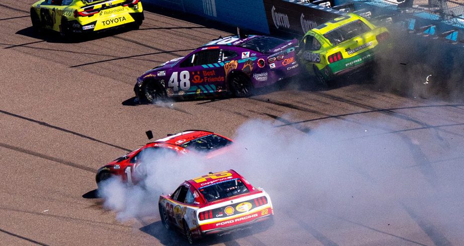 big wreck in the cup series race at phoenix