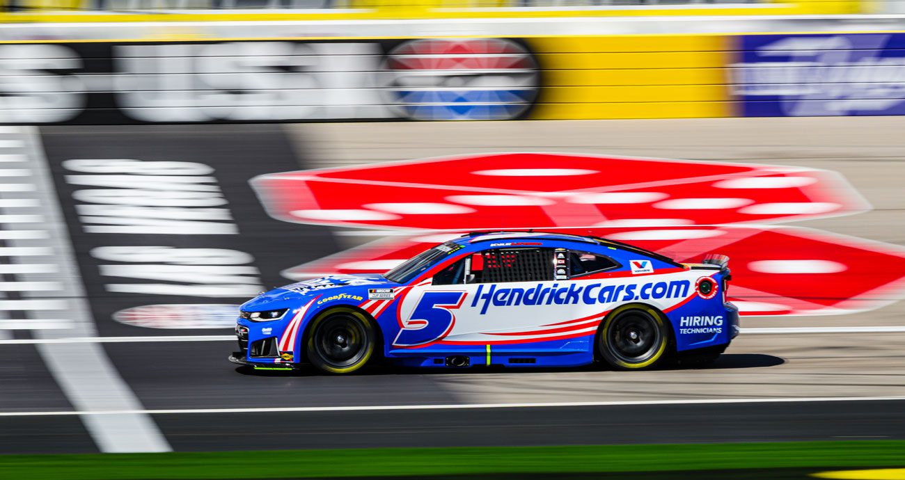 Kyle Larson drives during NASCAR Cup Series practice at Las Vegas.