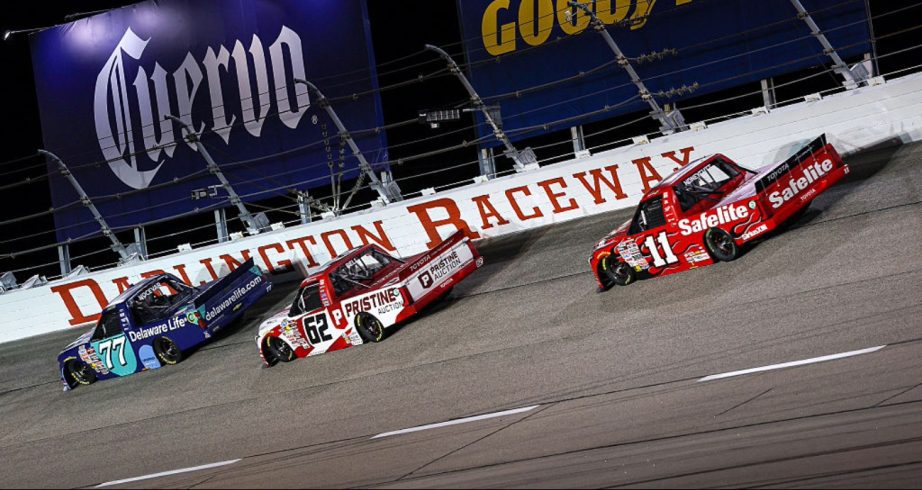 A general view of racing at Darlington.