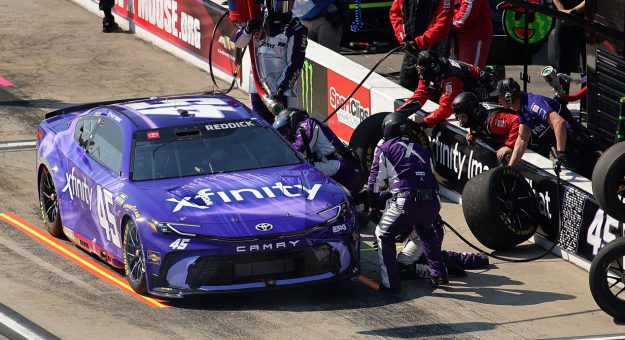 Hauler Talk: Reddick powered to Darlington win within NASCARs battery rules