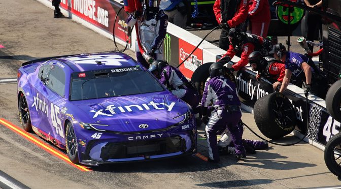 Featured Image for Hauler Talk: Reddick powered to Darlington win within NASCAR’s battery rules