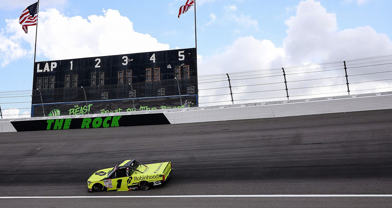 Corey Heim Rockingham Corey Heim carves through the field to take lead | NASCAR