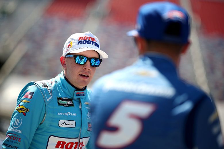Connor Zilisch and Kyle Larson talk.