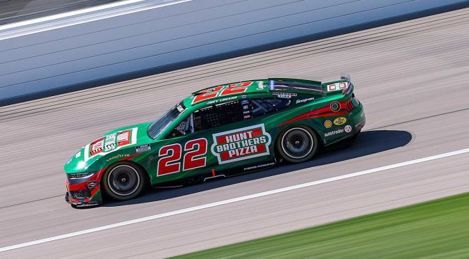 Featured image for Joey Logano, Noah Gragson drop to the rear for Kansas start
