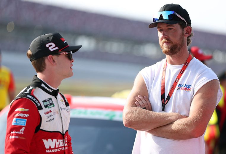 Jesse Love and Cleetus McFarland talk.