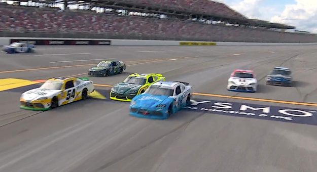 Too close! Sawalich clips Crews entering pit road