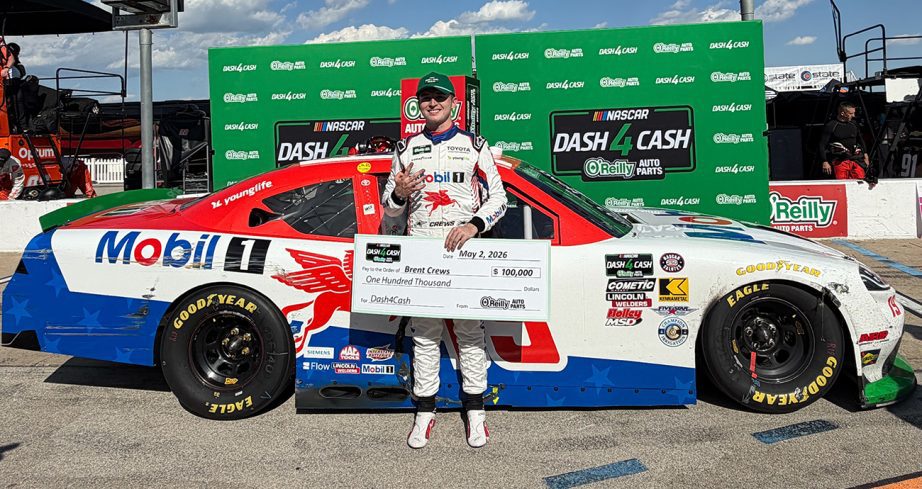 brent crews wins the dash 4 cash at texas