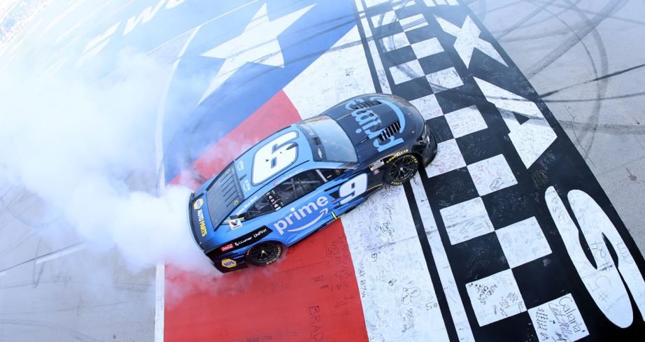 Chase Elliott does a victory burnout in the No. 9 Hendrick Motorsports Chevrolet at Texas Motor Speedway.