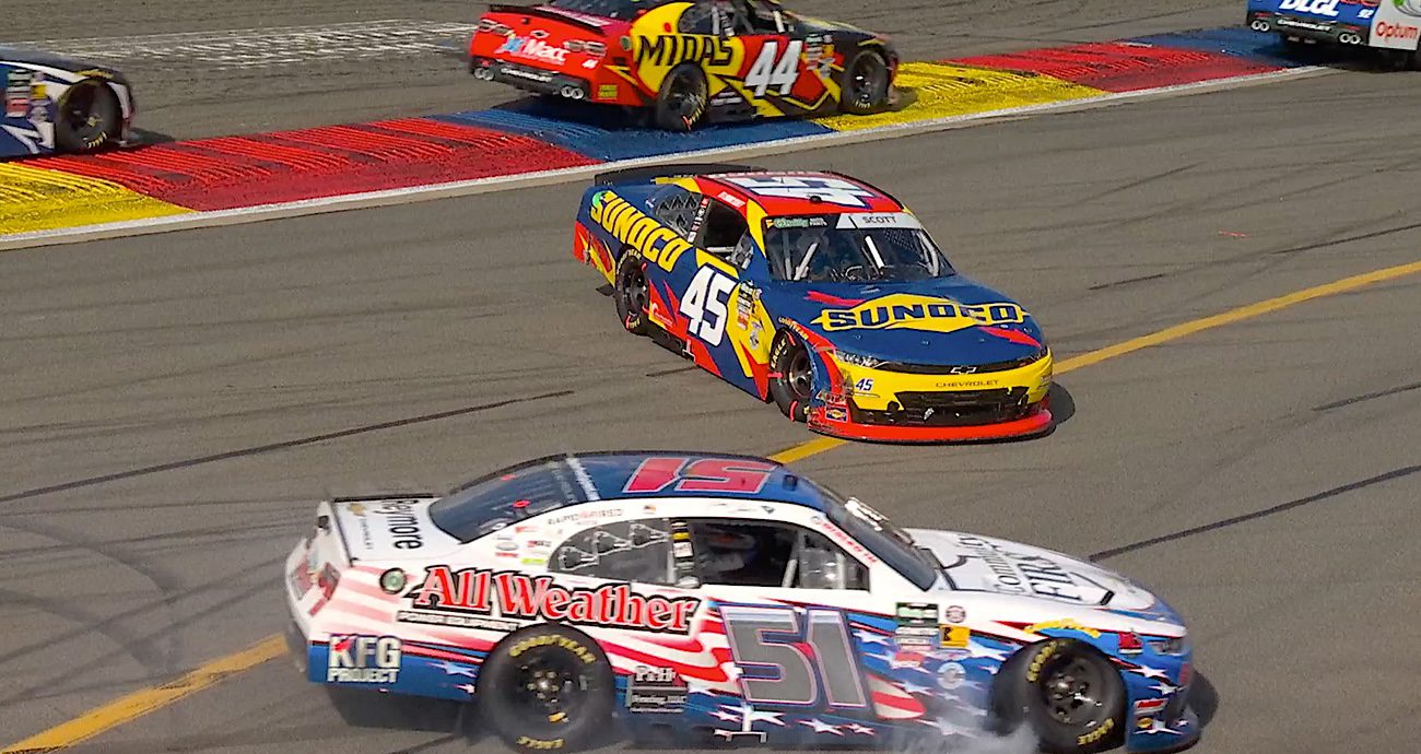 Caution flies for Clements, Scott after Turn 1 incident | NASCAR