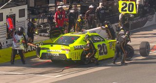 Promo Image for Jones' early advantage dims after No. 20 team's pit-stop trouble