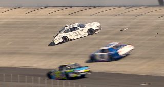 Promo Image for Blaine Perkins' No. 31 sustains heavy impact in Stage 2 wreck