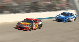 Promo Image for Briscoe battles Hamlin late in All-Star Race