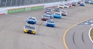 Jesse Love leads early at Nashville