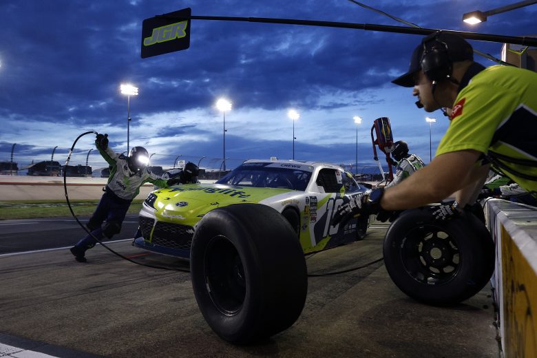 Brent Crews makes pits during the final stage of the race.