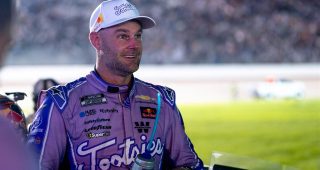 Shane van Gisbergen posts career-best oval finish with Nashville top five